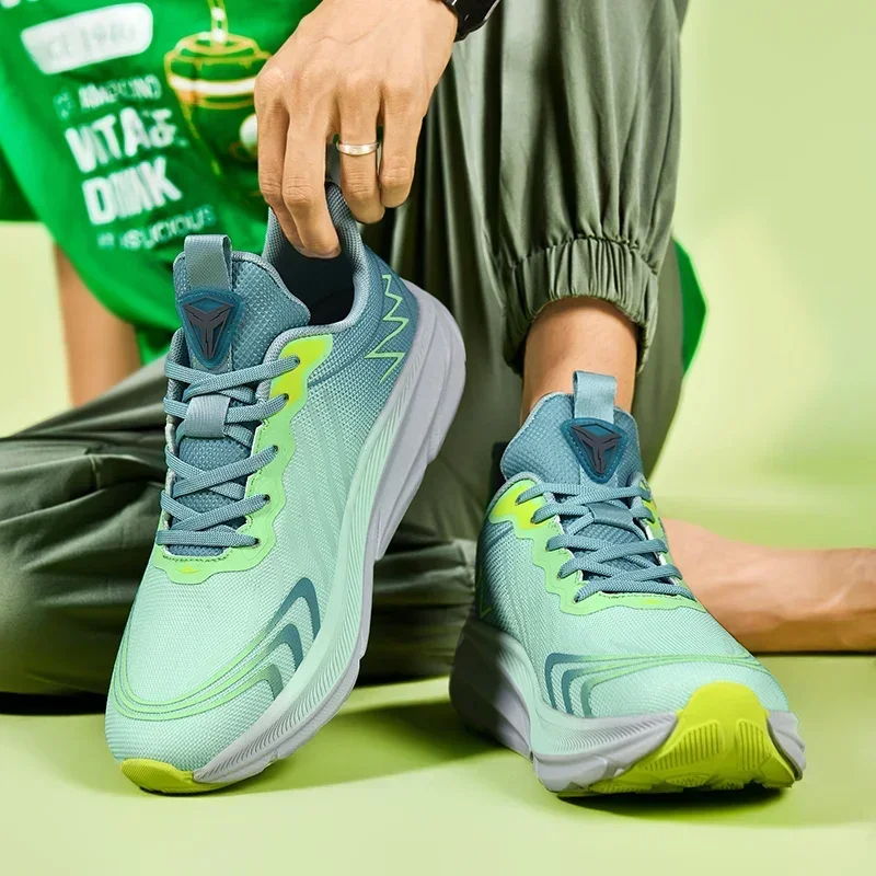 Chaussures de course ultralégè - New Balance Shoes 9060 avis et prix